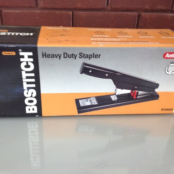 Stanley Bostitch Heavy Duty Manual Stapler - Picture 1 of 5